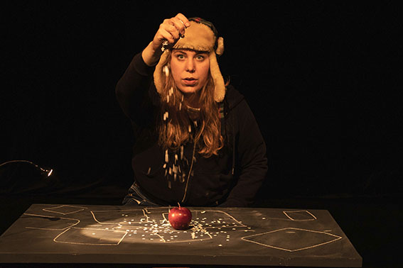 Spectacle “Bonne pâte” de Coline Esnault + Dj-set “Dirty Tisane”