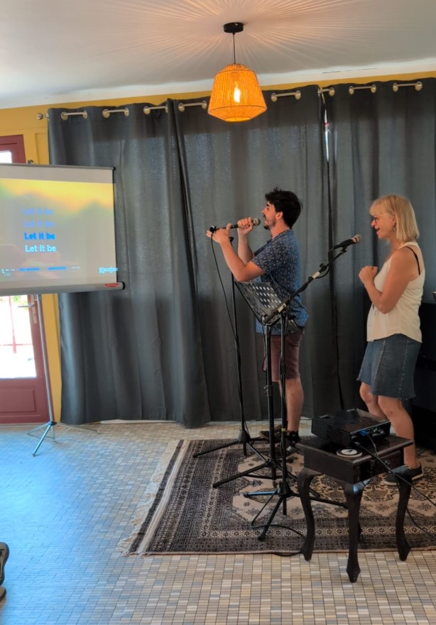 Soirée scène ouverte et karaoké spécial “années 60”