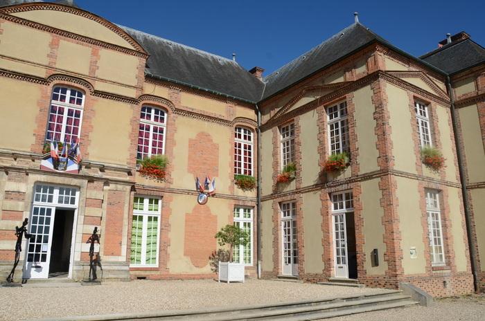 Journée du patrimoine : Visite guidée théâtralisée : chronique aiglonne