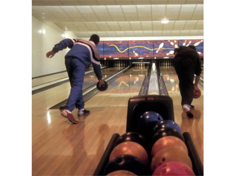 Bowling Cap’Orne